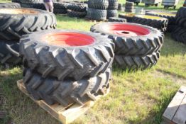 Set of row crop wheels and tyres to fit Fendt 516. Comprising 380/85R46 rears @ 90% and 380/85R30