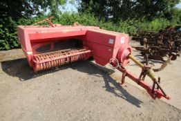 V Jones Mk18 conventional baler. With 1.7m wide pick up reel. V