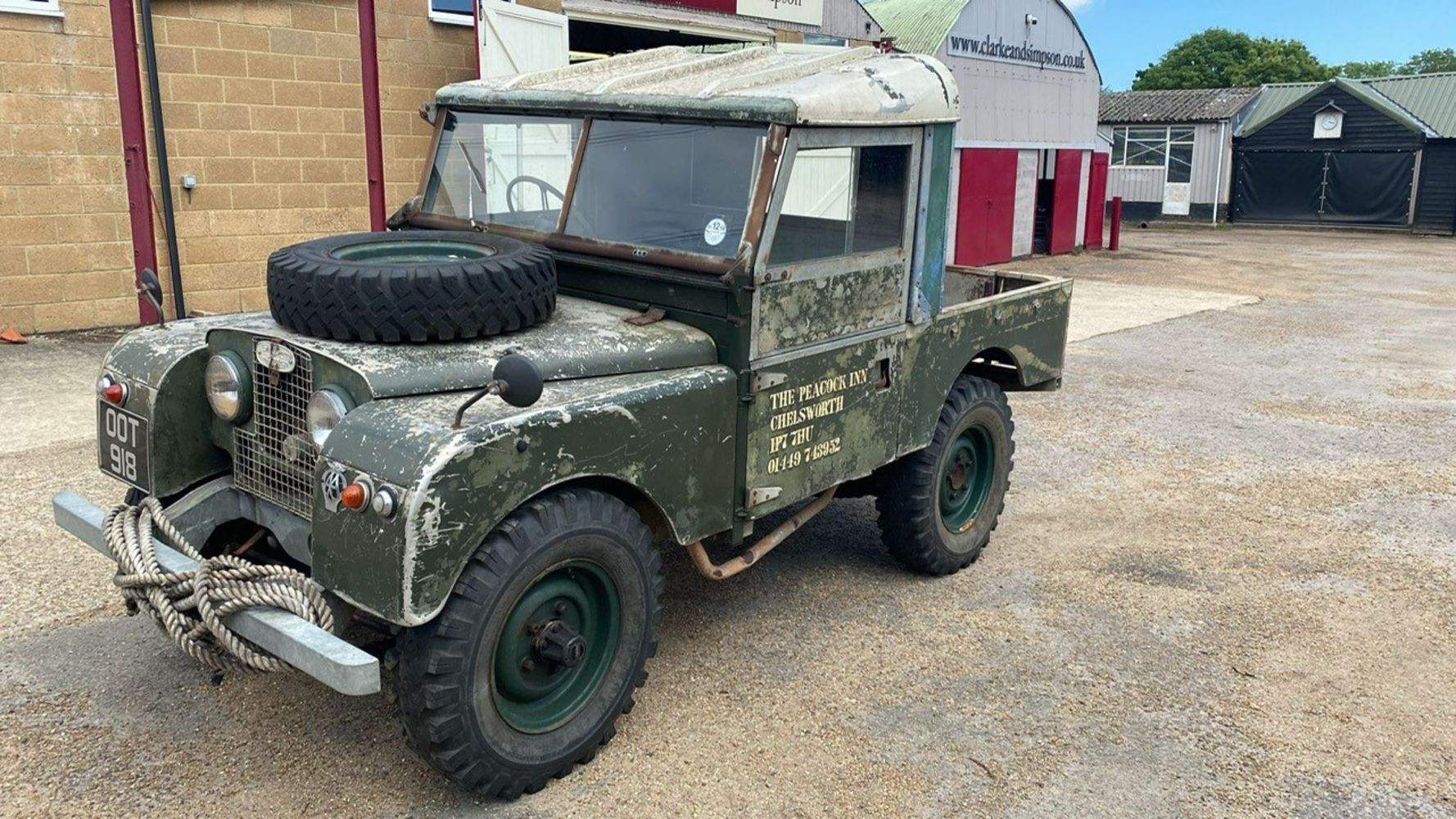 Live Auction of Vintage & Classic Tractors, Cars, Implements and Spares