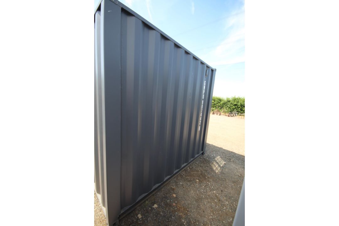 V Unused 9ft container. With side door and window. Key held. V - Image 4 of 11