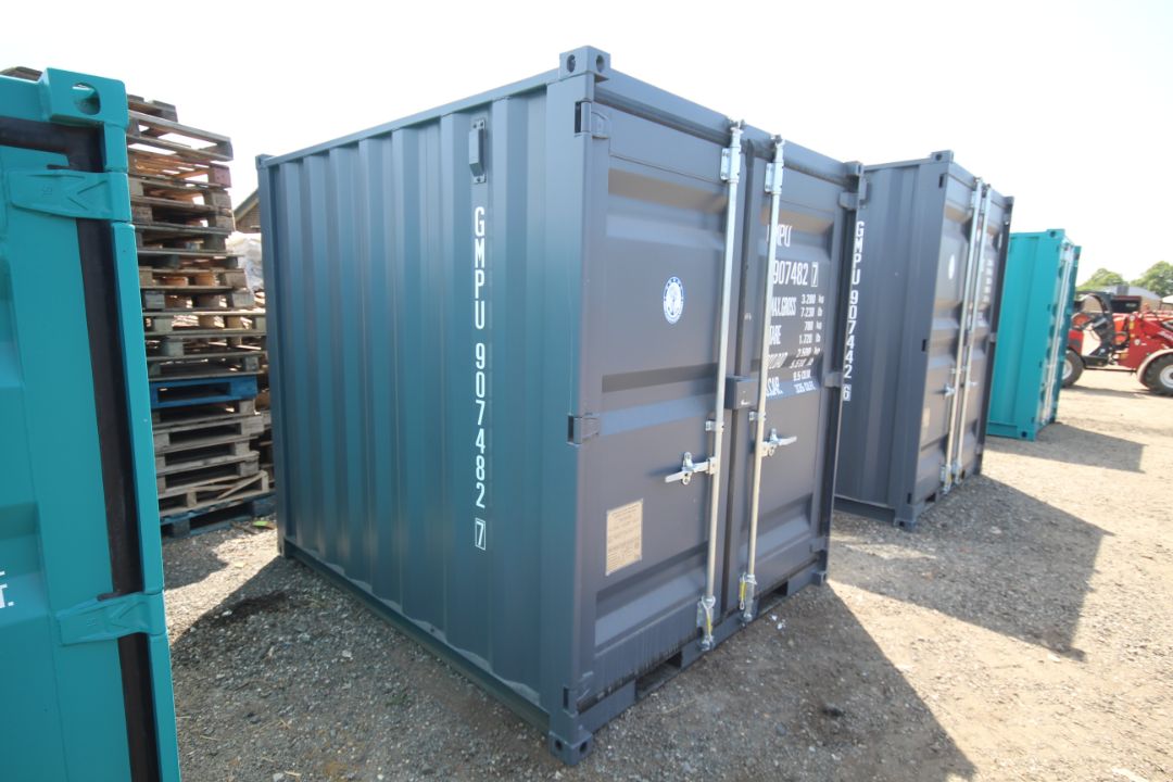V Unused 8ft container. With side door and window. Key held. V - Image 5 of 11
