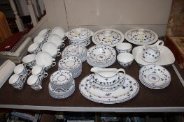A quantity of Royal Doulton 'York Town and Hertford' dinnerware