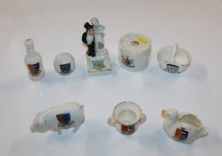 A collection of Great Yarmouth and other crested china