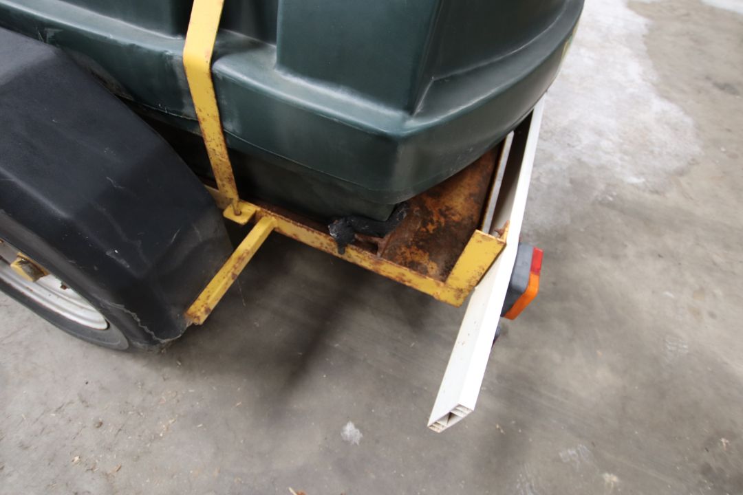+ VAT Coopers un-bunded fast tow diesel bowser. With 12v pump and recoil delivery hose. - Image 15 of 16