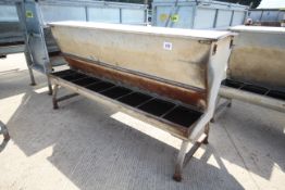 + VAT IAE 0.5T barley beef feeder.
