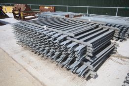 Quantity of palisade fencing (2 pallets).