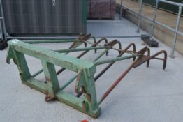 + VAT Straw spreading rake. Merlo brackets.