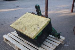 + VAT Front linkage toolbox. Included by kind permission.