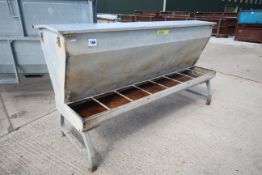 + VAT IAE 0.5T barley beef feeder.