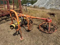 + VAT Kverneland Taruup 9300 haybob. Included by kind permission.