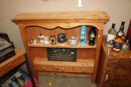 A pine dresser top fitted three drawers