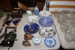 A collection of various china to include Copeland Spode floral decorated plates; Delft blue and