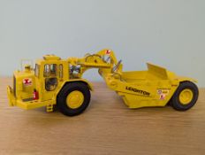 CAT 631D Motor Scraper - Yellow with original box. (63)