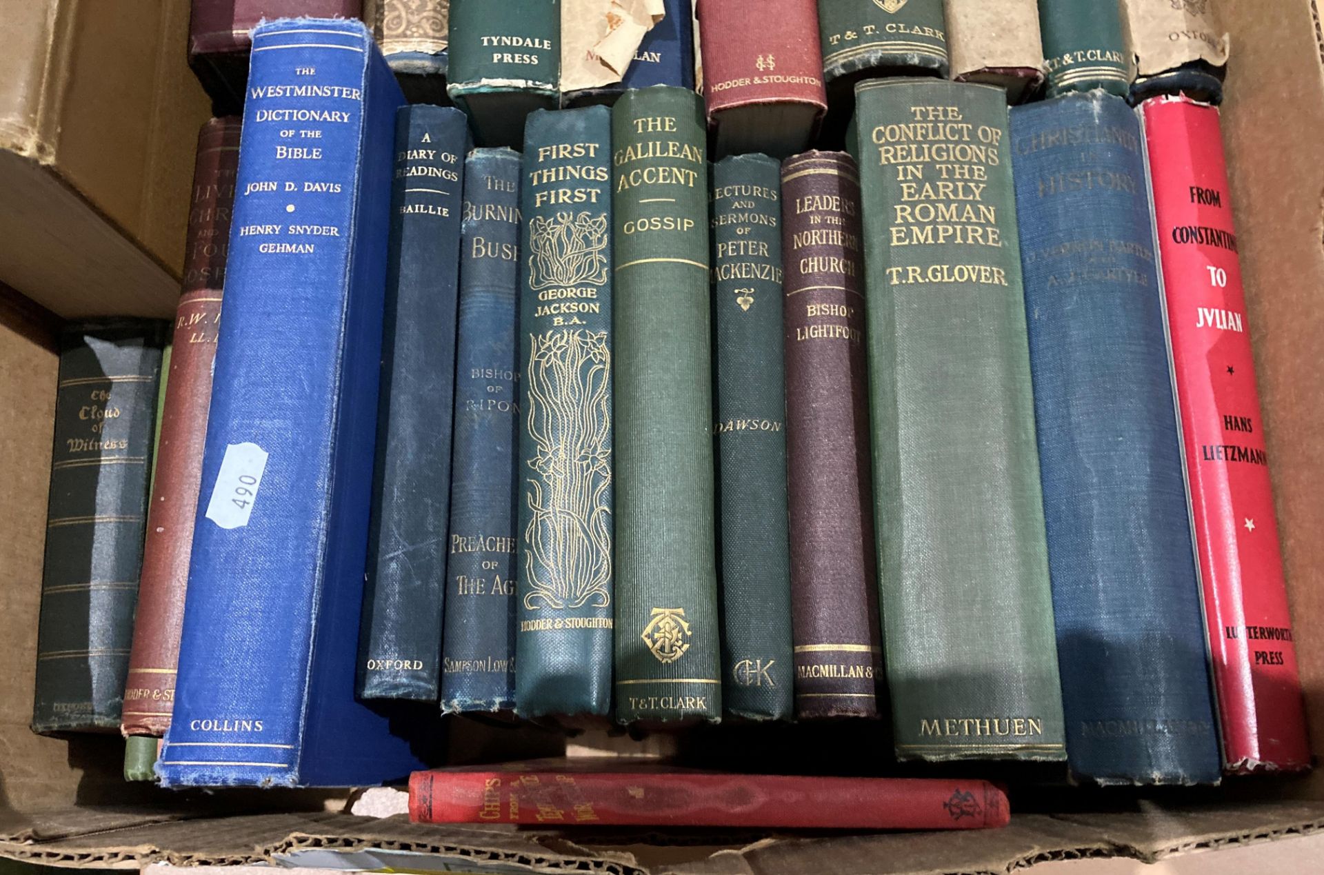 Contents to box - Youngs 'Analytical Concordance to the Bible' together with commentaries on - Image 3 of 3