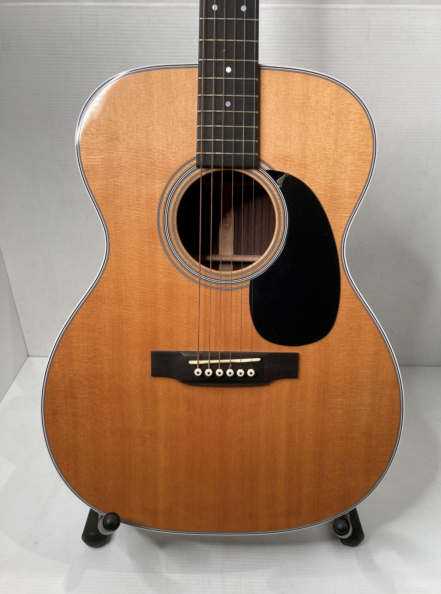 Martin 00028 guitar, serial no. - Image 2 of 12