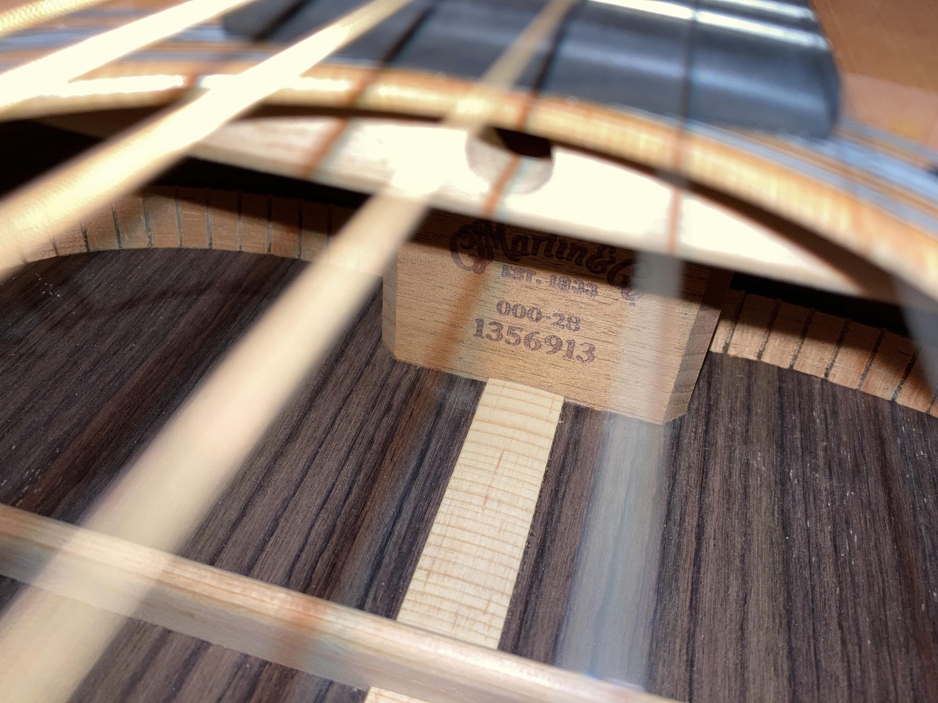 Martin 00028 guitar, serial no. - Image 11 of 12