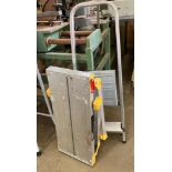 An aluminium two step stepladder and a Wickes hop up work platform (2) (CWH Ref: DT)