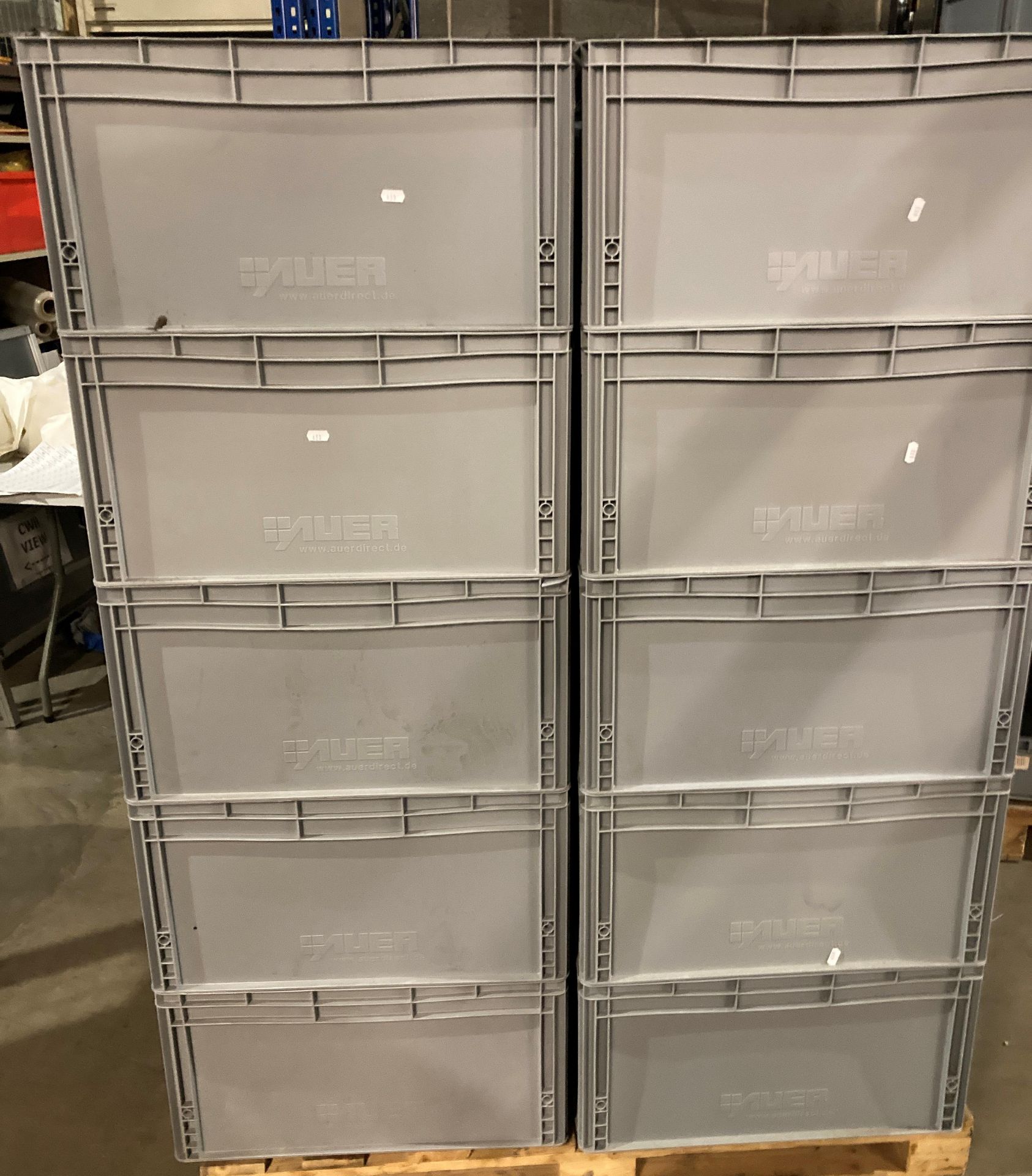 Contents to pallet; 19 x Auer grey plastic industrial stackable stock ...