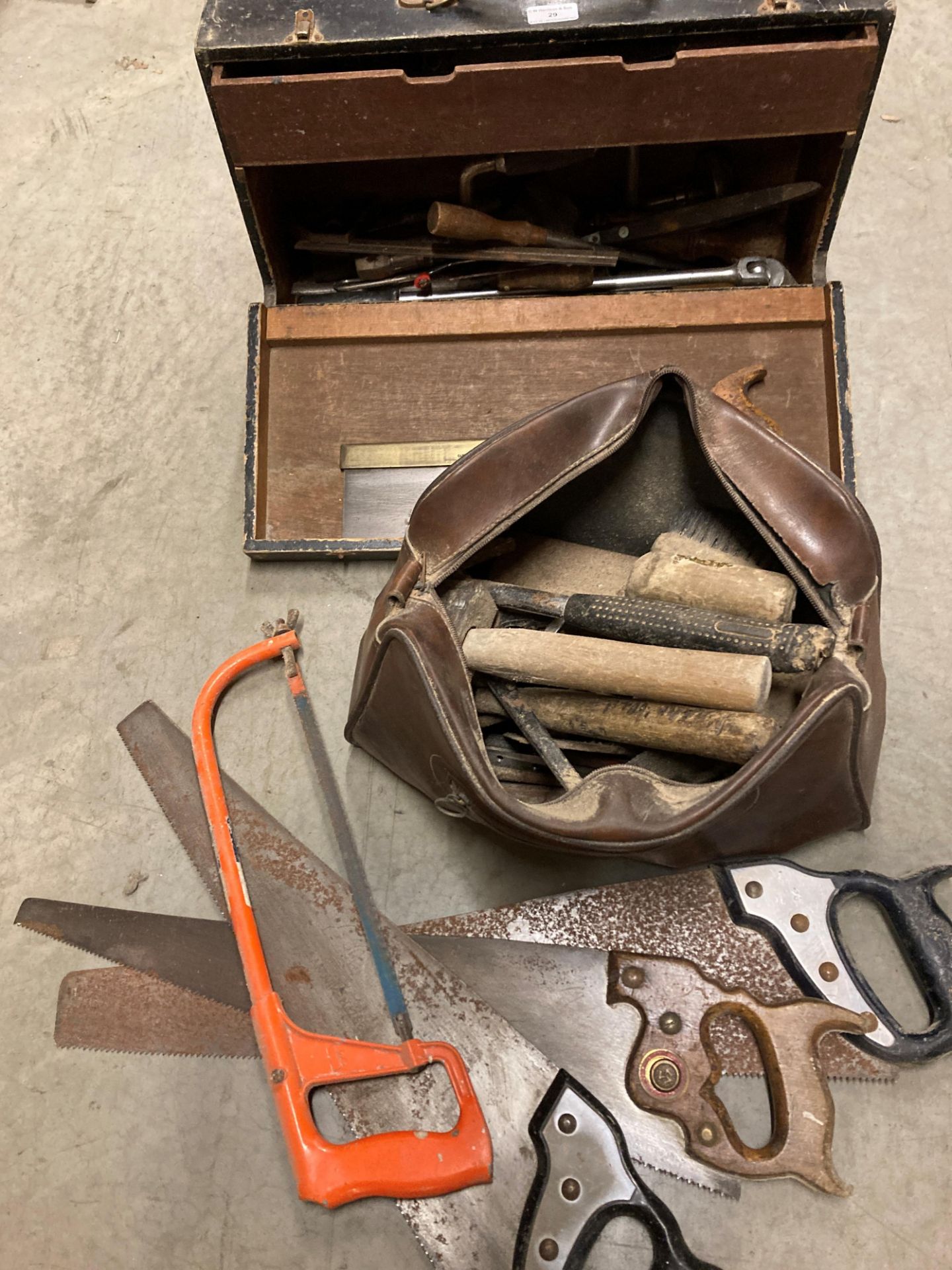 Contents to tool box and bag; a quantity of woodwork tools, saws, bit and brace, chisels, hammer, - Image 5 of 5