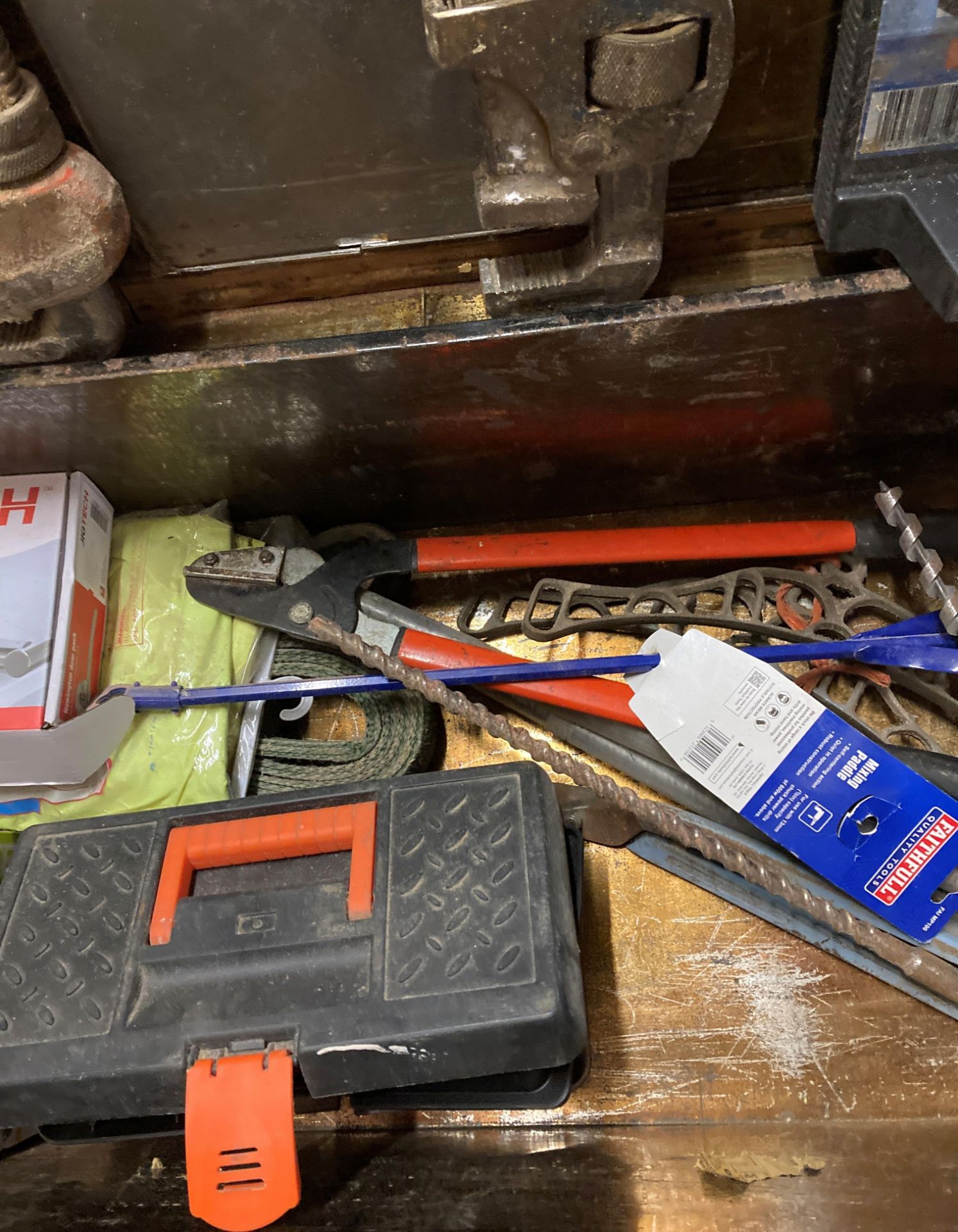 A large tool chest with a selection of tools, - Image 4 of 4
