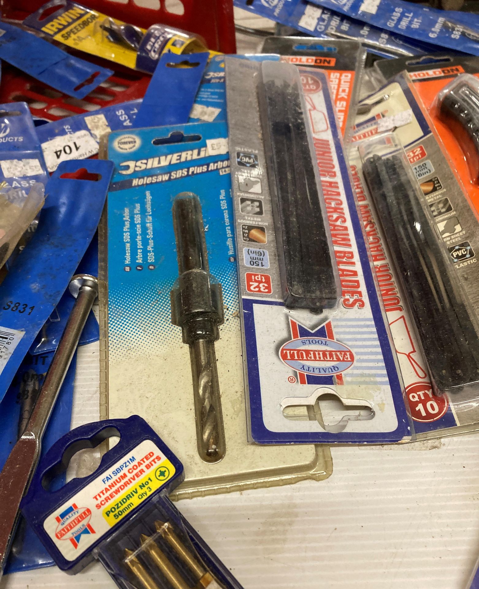 Contents to crate; glass drill bits, bi-metal hole saws, safety knives, water pump, pliers, - Image 8 of 8