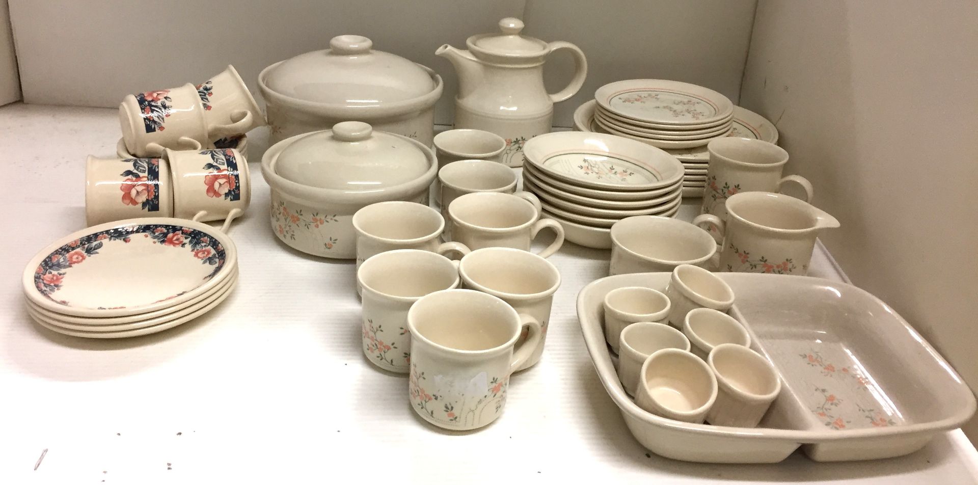 Forty-nine pieces including thirty-seven pieces of Biltons flower decorated tea/dinner/breakfast