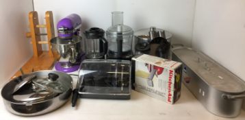 Ten plus kitchen items including KitchenAid 5KSM150 Artisan food mixer,