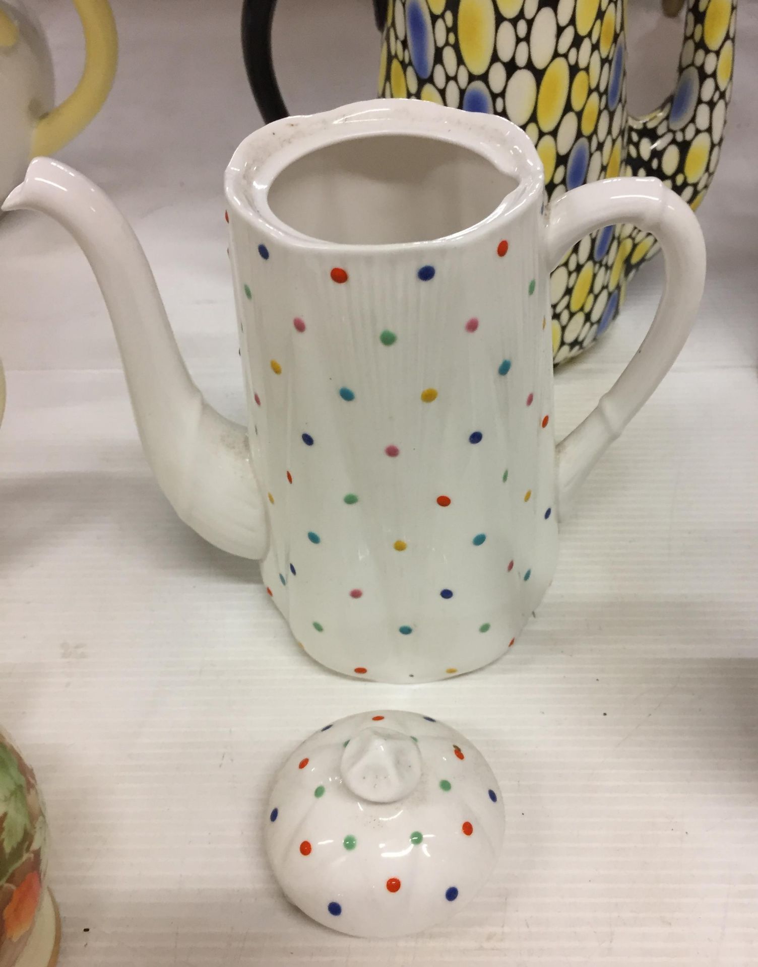 Five Shelley coffeepots and one teapot, - Image 10 of 10