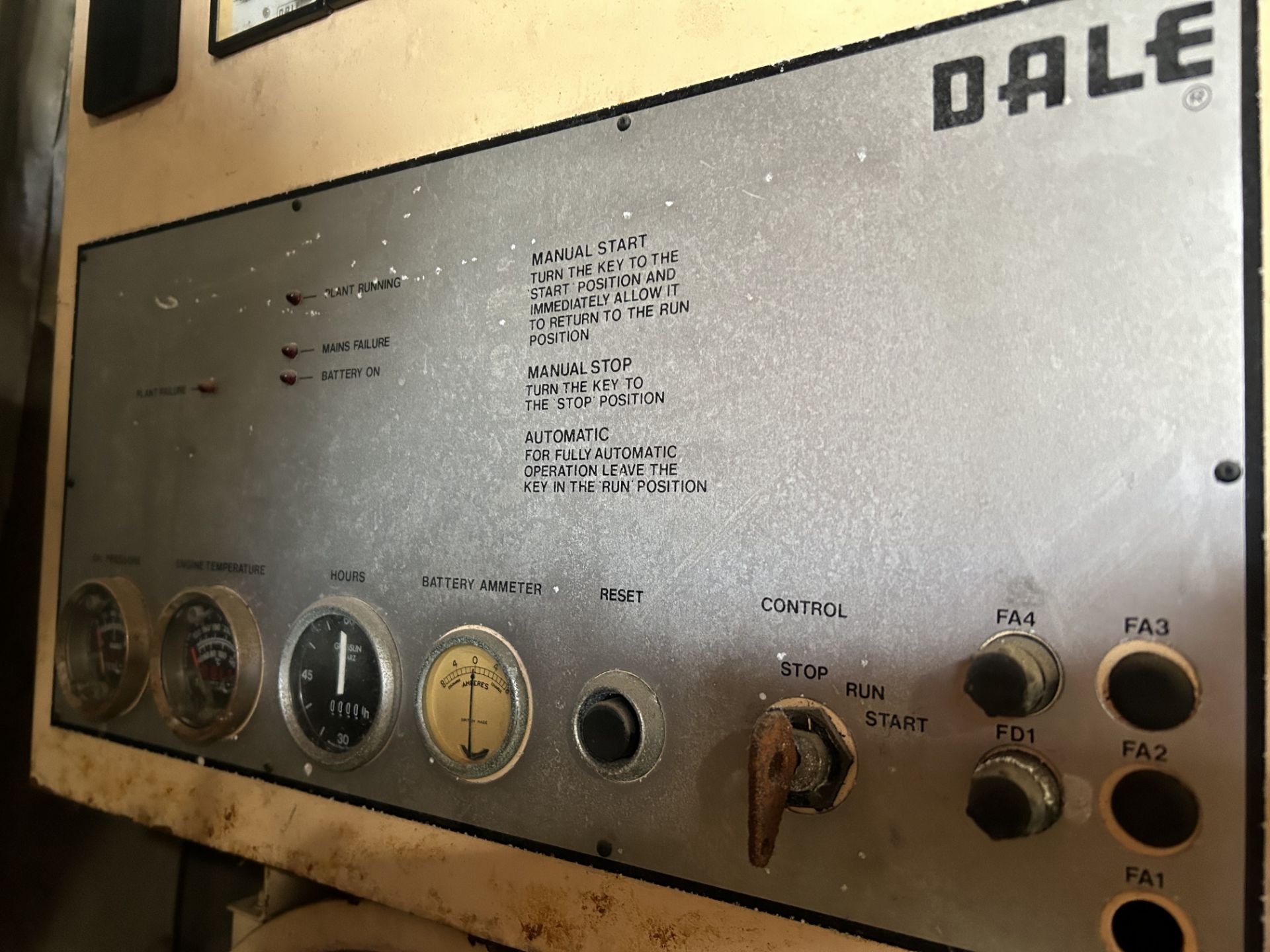 DALE GENERATOR, 240v, can be converted to 3 phase, - Image 5 of 5