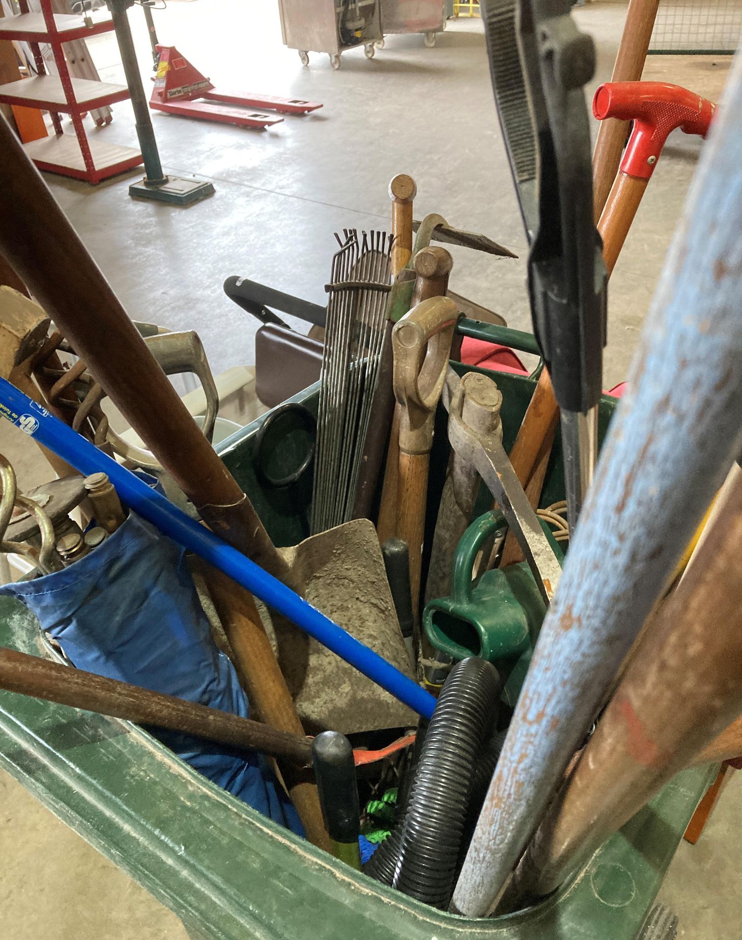 Garden tools - spades, shovel, pick, fork, drain rods, etc. - Image 4 of 4