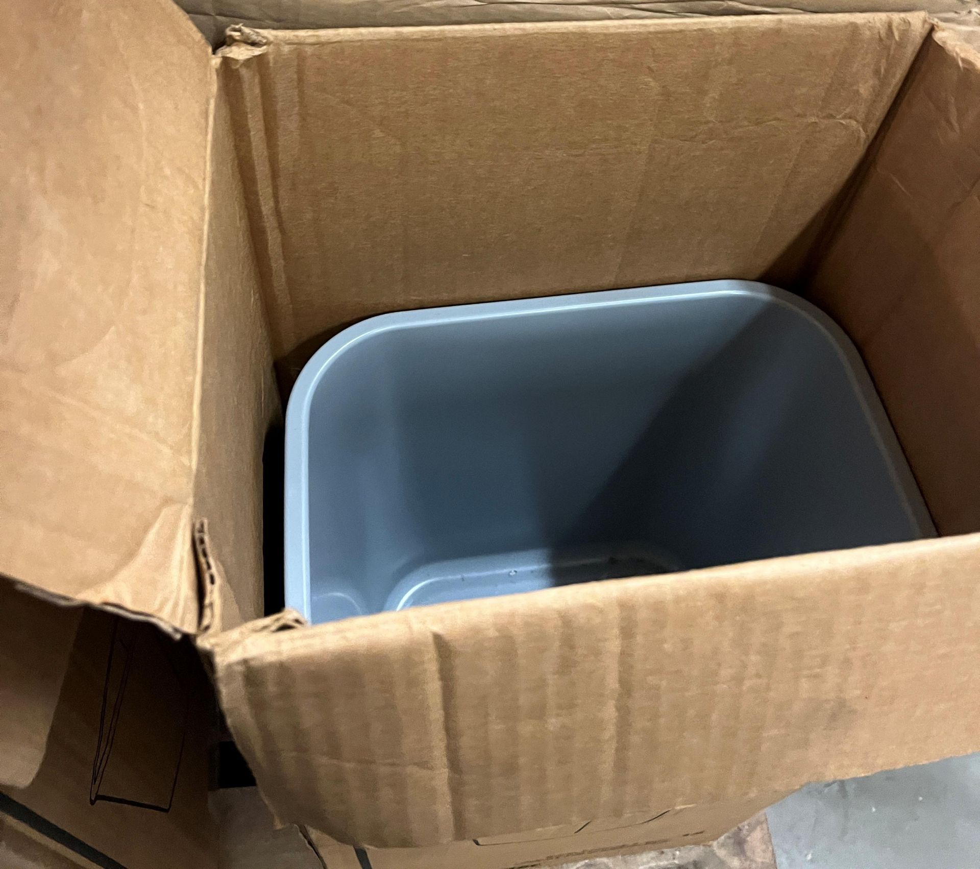 Contents to pallet - a quantity of assor - Image 7 of 8