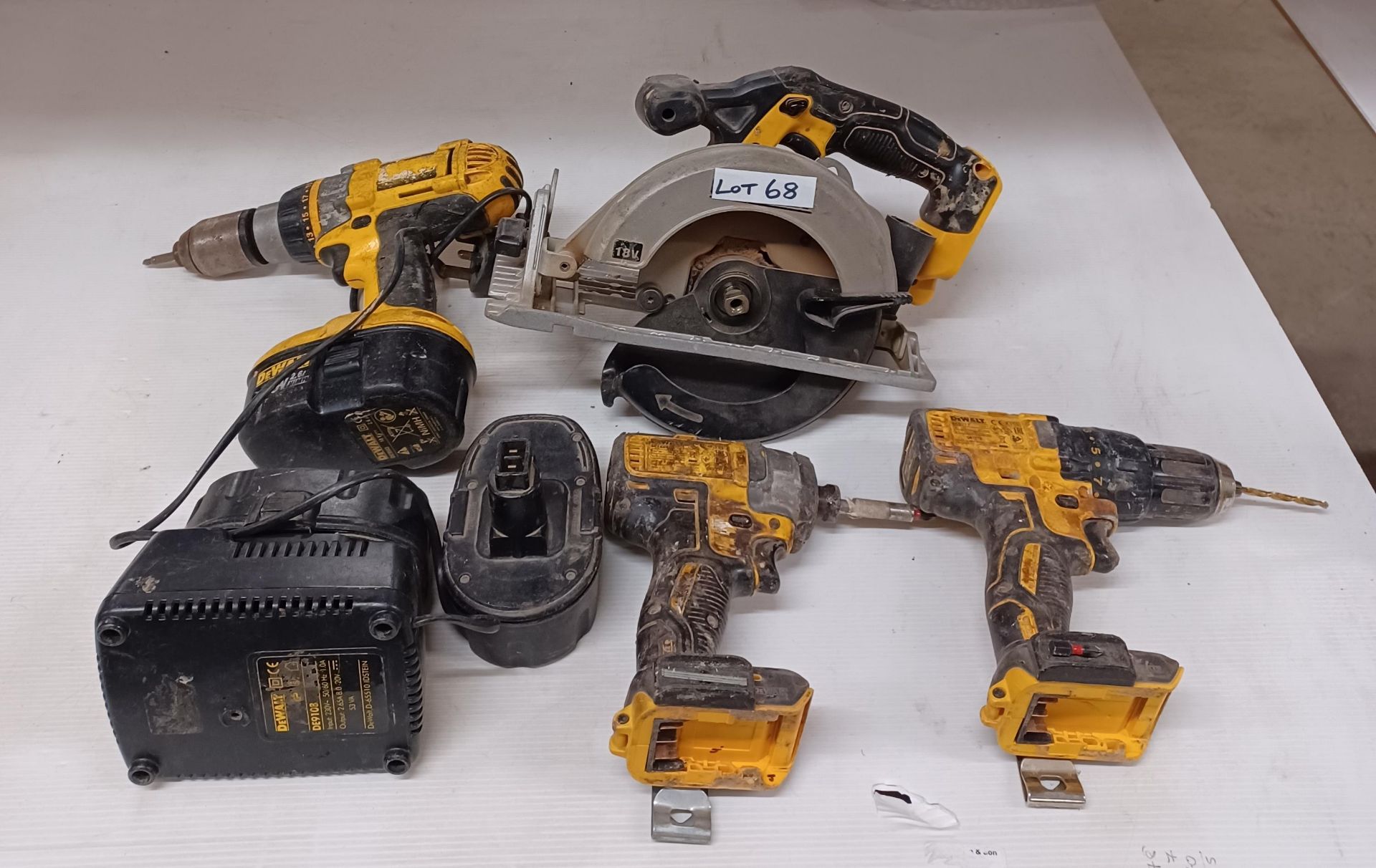 4 x DeWalt cordless power tools - DeWalt DSC391 circular saw (no battery or charger), DeWalt DCF887,