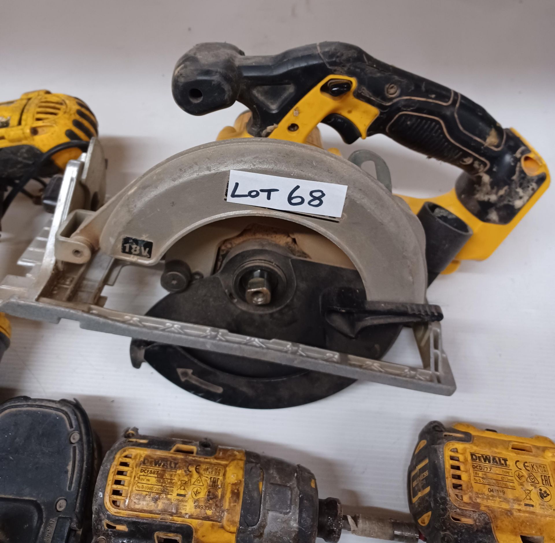 4 x DeWalt cordless power tools - DeWalt DSC391 circular saw (no battery or charger), DeWalt DCF887, - Image 4 of 5