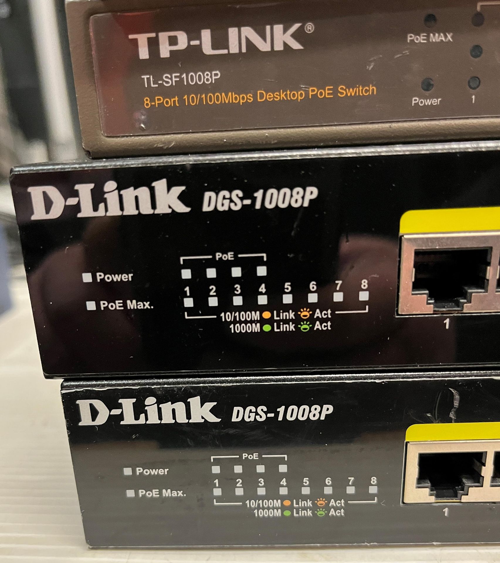 2 x Tp-Link 8-port gigabit desktop switches, - Image 2 of 3
