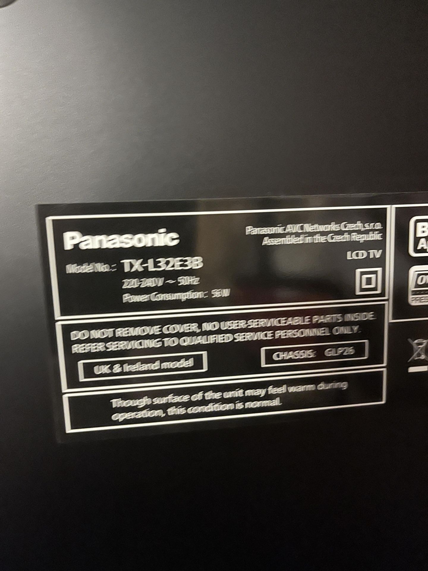 Panasonic Viera 32" TV model TX-L32E3B complete with power lead and remote (CWH Ref: PO) - Image 2 of 2