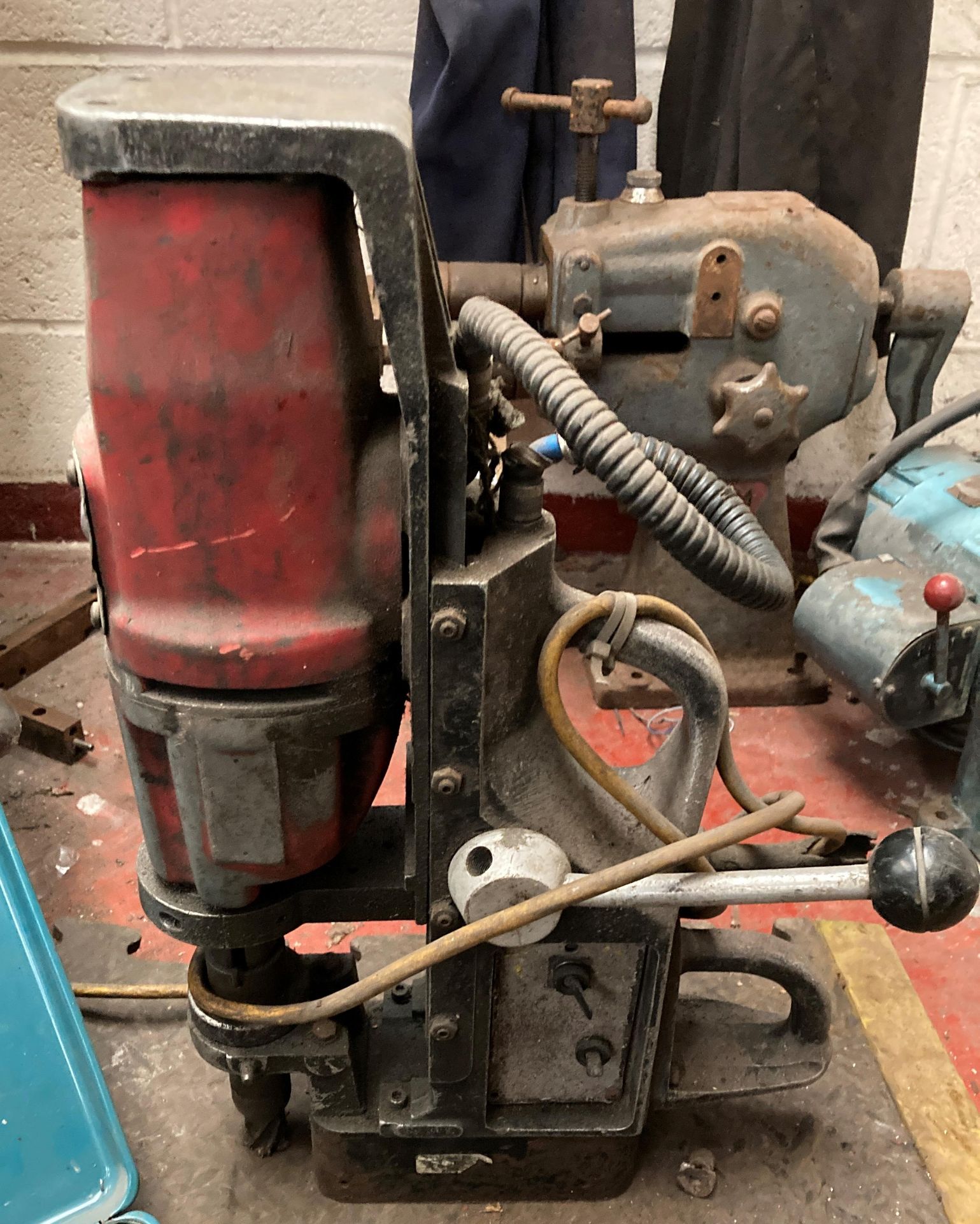 2 x 110v power tools - 1 x Makita 6904 VH impact wrench, - Image 3 of 3