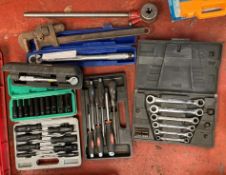 8 x assorted hand tools - Draper Micrometer adjustable large wrench, Drop Forge 24" wrench,