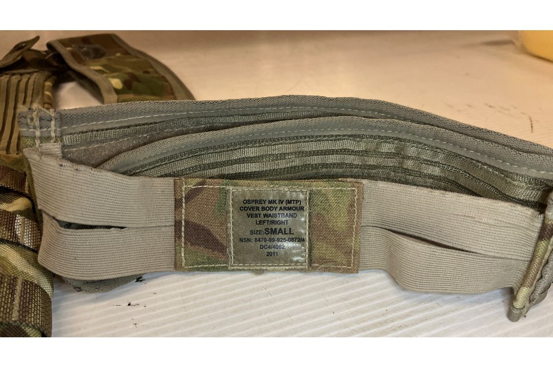 Contents to box - a quantity of Brassards, waist bands, half collars, - Image 2 of 6