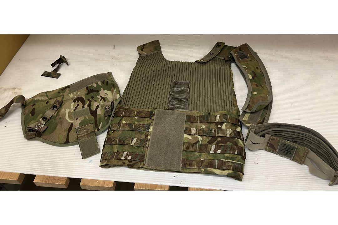 Contents to box - a quantity of Brassards, waist bands, half collars, - Image 1 of 6