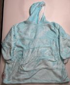 48 x assorted blue large hoodie blankets (6 x outer boxes) (CWH Ref: Cont 6)