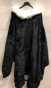 Approx 31 x ONY large black hoodie blankets (4 x outer boxes) (CWH Ref: MEZ)