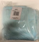 Approx 16 x large blue ONY hoodie blankets,