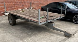 Grey agricultural trailer, 1.9m x 3.