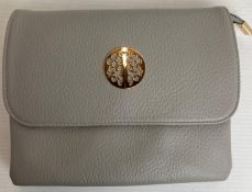 6 x Light grey coloured Long & Son London medium cross body bags (RRP - £32 each) (CWH Ref: J13)