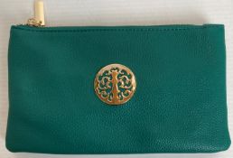 10 x Teal coloured Long & Son London small cross body bags (RRP - £32 each) (CWH Ref: J11)