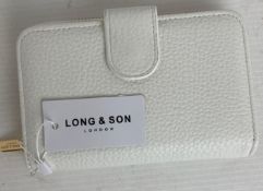 4 x White coloured Long & Son London purses (CWH Ref: J11)