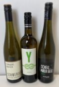 A mixed lot of 3 bottles, comprising one bottle of Corvers-Kauter Schwerelos Riesling Kabinett 2024,