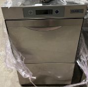 Classeq stainless steel commercial glass/dishwasher, complete with 2 baskets,