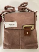 Approximately 30 x Long & Son London J69