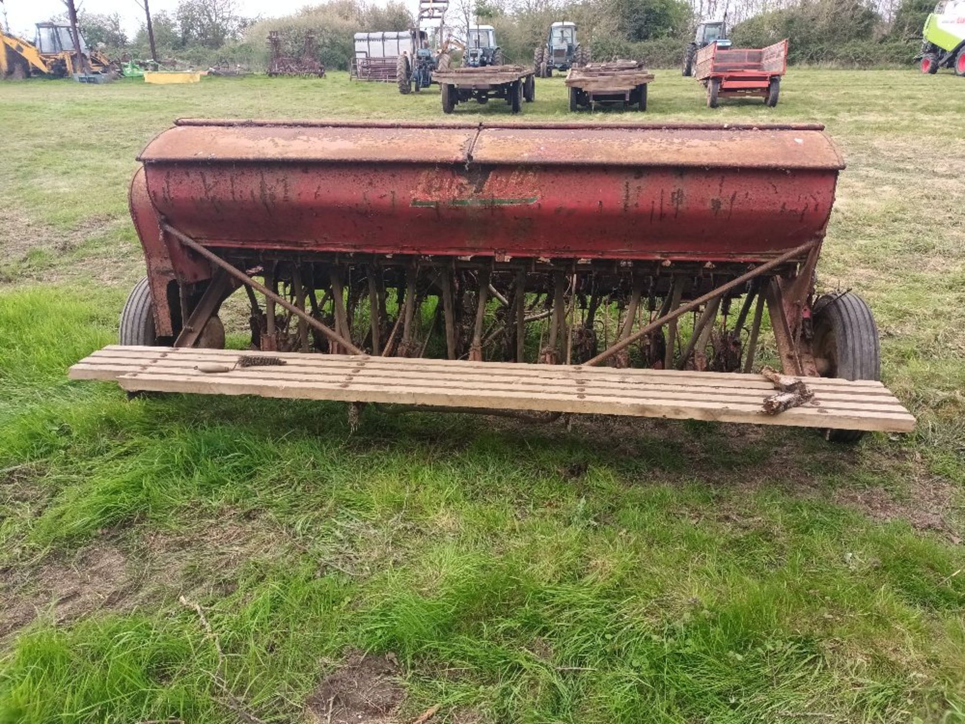 Lundell 15 Row drill, - Image 2 of 2